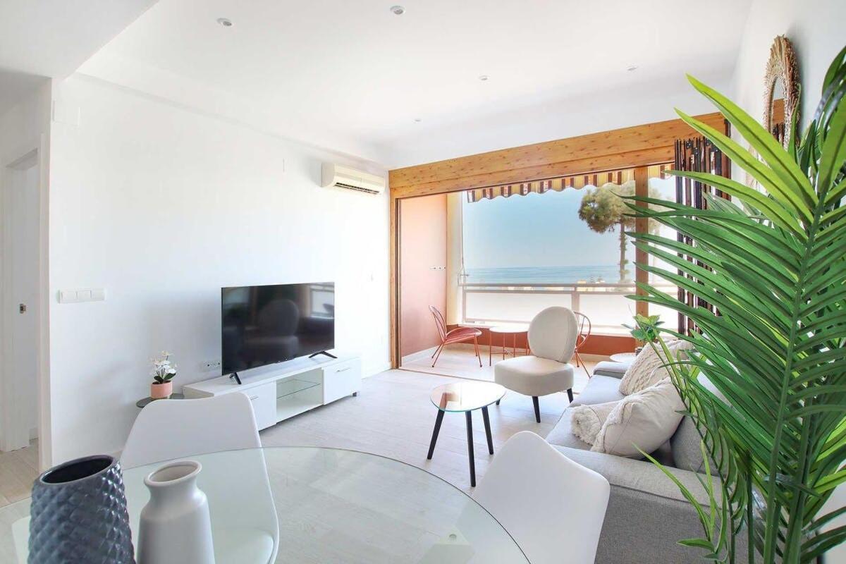 Impresionantes Vistas Al Mar En Apartment Torremolinos